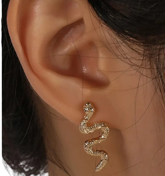 SnakeEarrings