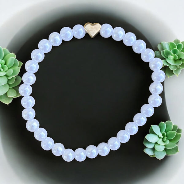 Dainty Faux Pearl Bracelet